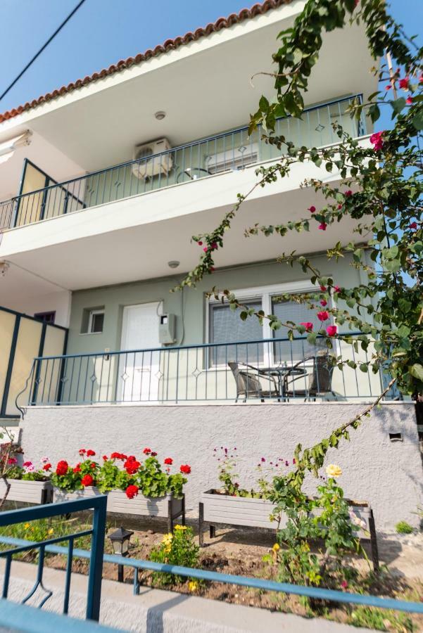 Akadimia Luxury Apartment Mytilene Exterior photo